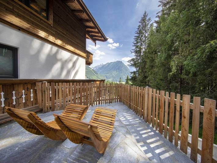 Villa mit pool für 6 Personen, mit Balkon/Terrasse und Balkon sowie Terrasse und Pool in Österreich
