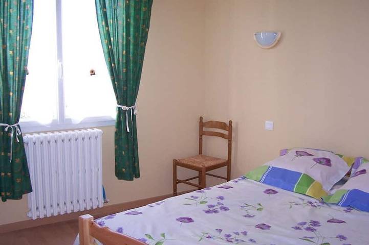 Gîte pour 3 personnes, avec terrasse et jardin à Plouay - 2