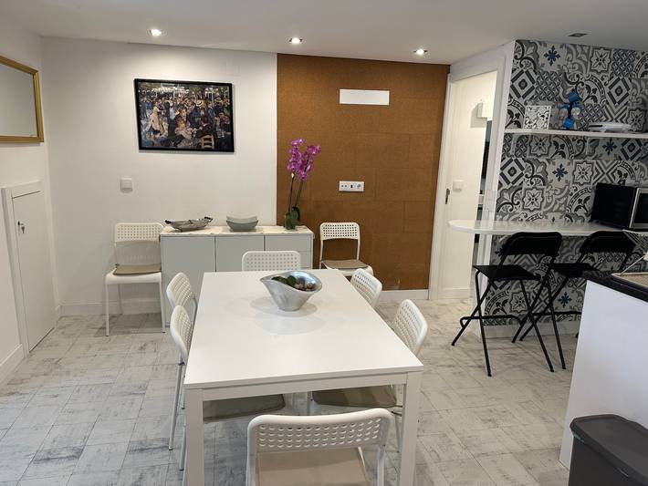 Hel lägenhet, Apartment 'Cantinho Lusitano in Bairro Alto' with Wi-Fi in Misericórdia, Costa de Lisboa