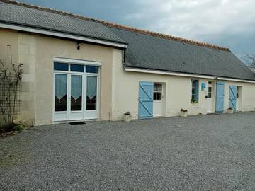 Gîte pour 4 personnes, avec terrasse à Channay-sur-Lathan