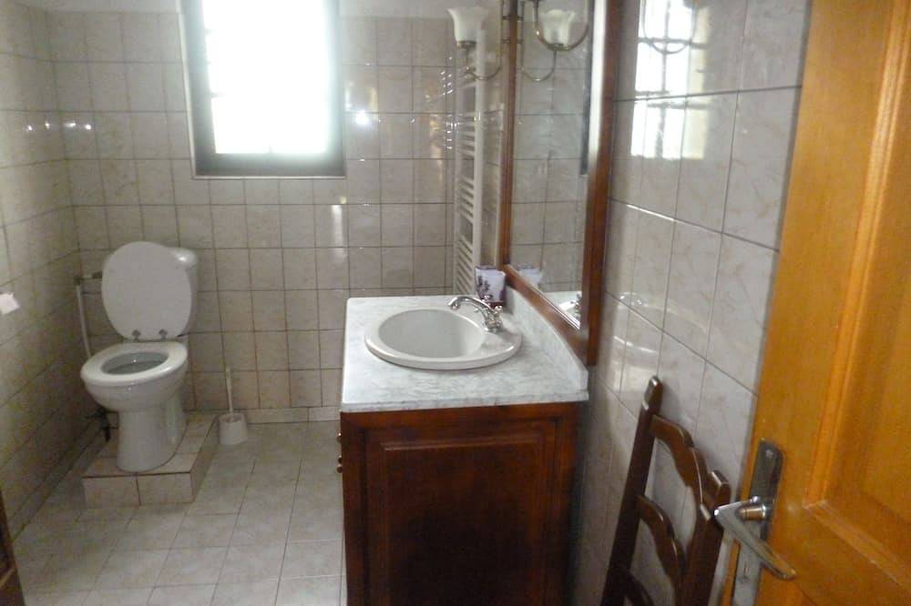 Casa Vacanze In Cava in Mainsat, Aubusson region