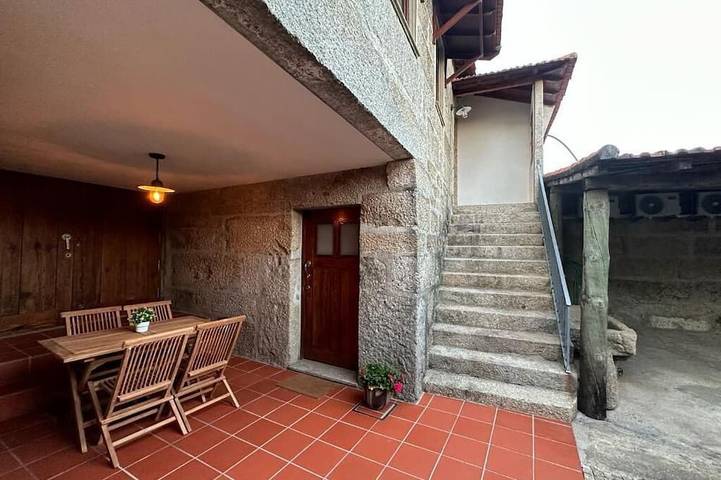 Location de vacances pour 4 personnes, avec terrasse dans Duas Igrejas (Porto)
