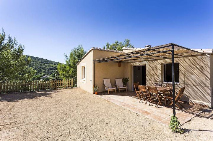 Location de vacances pour 6 personnes, avec Terrasse et Jardin à Aigues-Vives (Hérault) - 3