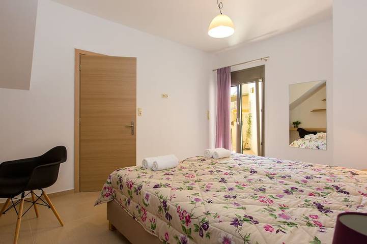 Villa nueva con vistas panorámicas al mar, a 2 km de la playa. in Rethymno und Umgebung