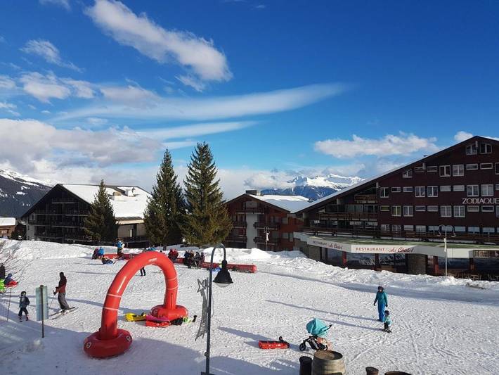 Hostel für 30 Personen, mit Terrasse und Garten sowie Ausblick in Ayent