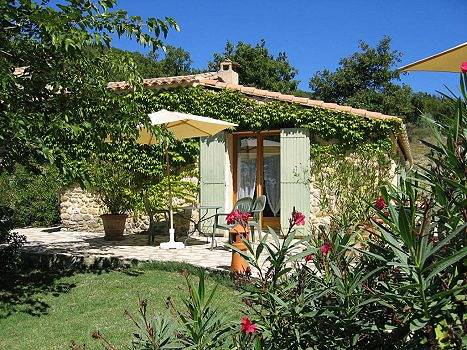 La Pacha - Chambre Jasmine in Saint-Montan, Privas (arrondissement)