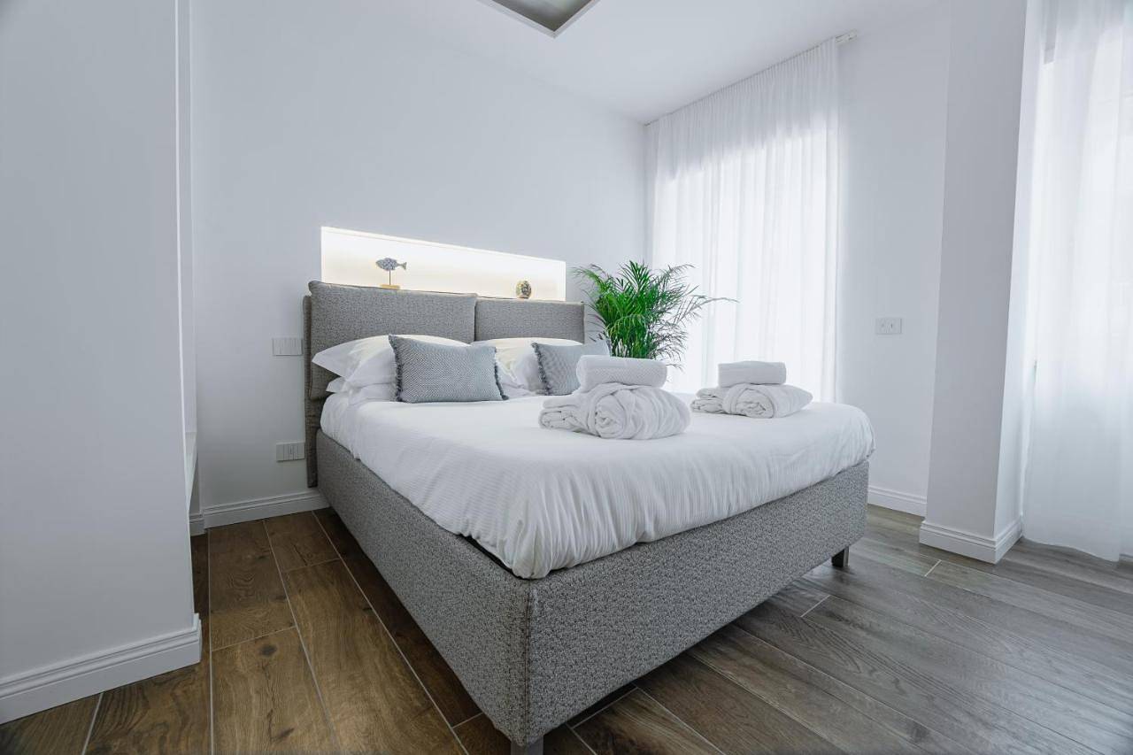Riviera Suites Stanza 2 - by Be Your Home in Civitavecchia, Provincia di Roma