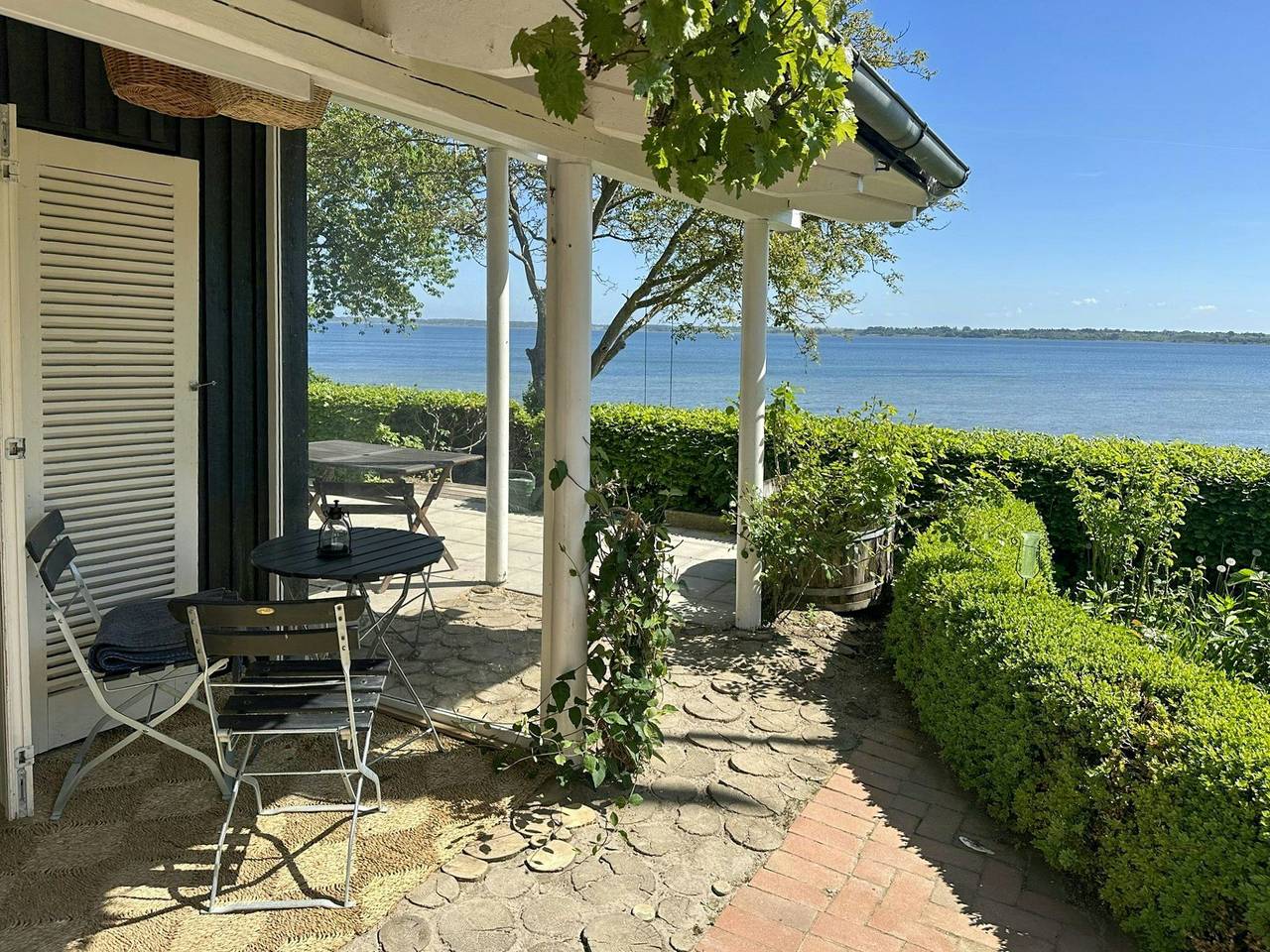 Architektenhaus mit Orangerie und Blick auf den Fjord in Holbæk, Holbæk und Umgebung