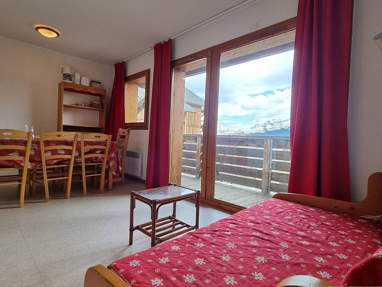 Appartement entier, Appartement 4 pièces, 8 pers, proche pistes, parking, casier à ski in Saint-Étienne-en-Dévoluy, Le Dévoluy