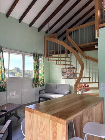 Gîte pour 4 personnes, avec terrasse à Vieux-Habitants