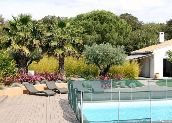 Location de vacances pour 10 personnes, avec jardin ainsi que jacuzzi et piscine à Vendargues - 4