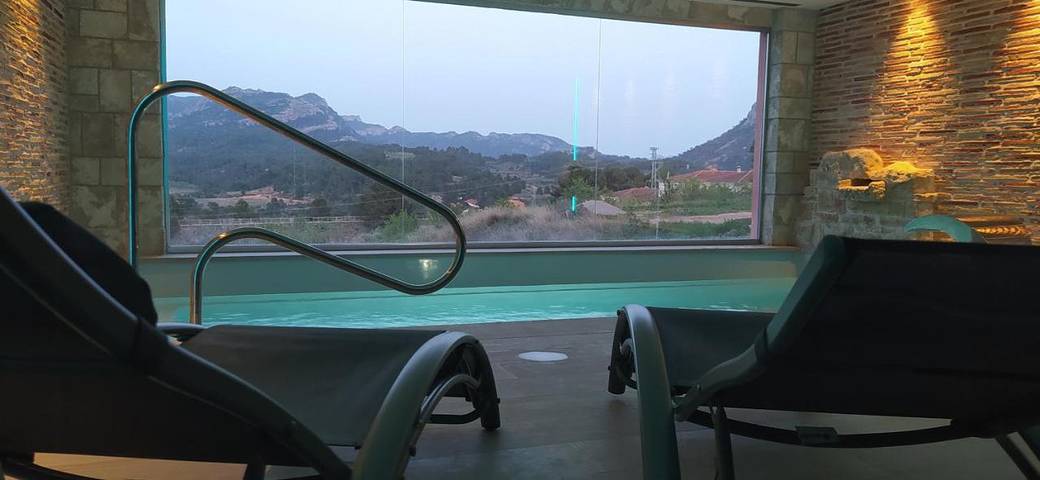 Hôtel, avec Jacuzzi et Terrasse ainsi que Jardin et Piscine dans Terra Alta - 3
