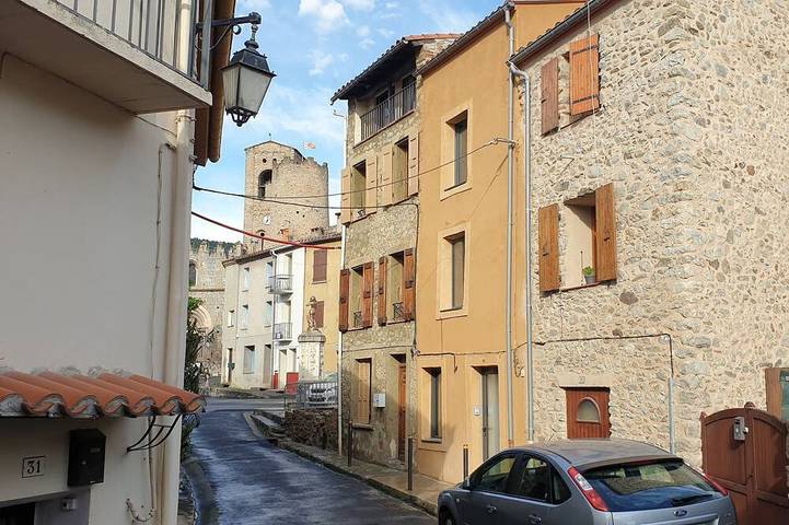 Location de vacances pour 8 personnes, avec jacuzzi et balcon à Corneilla-de-Conflent