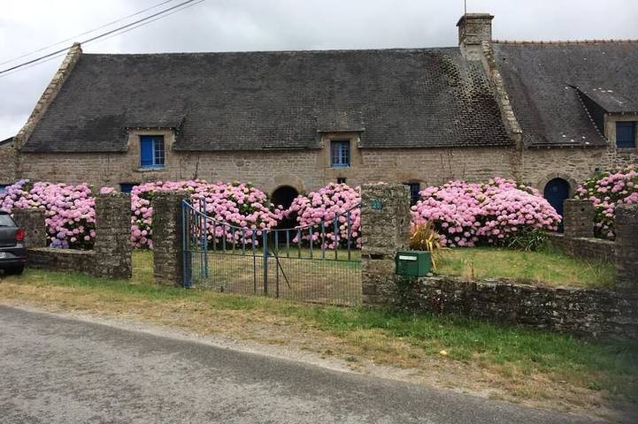 Location de vacances pour 15 personnes, avec jardin dans Bétahon
