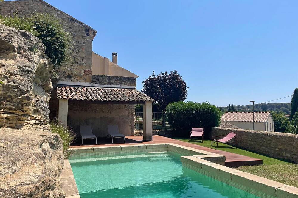 Le Mas St-Roch : capacité 7 personnes avec piscine in Lambesc, Région d'Aix-en-Provence