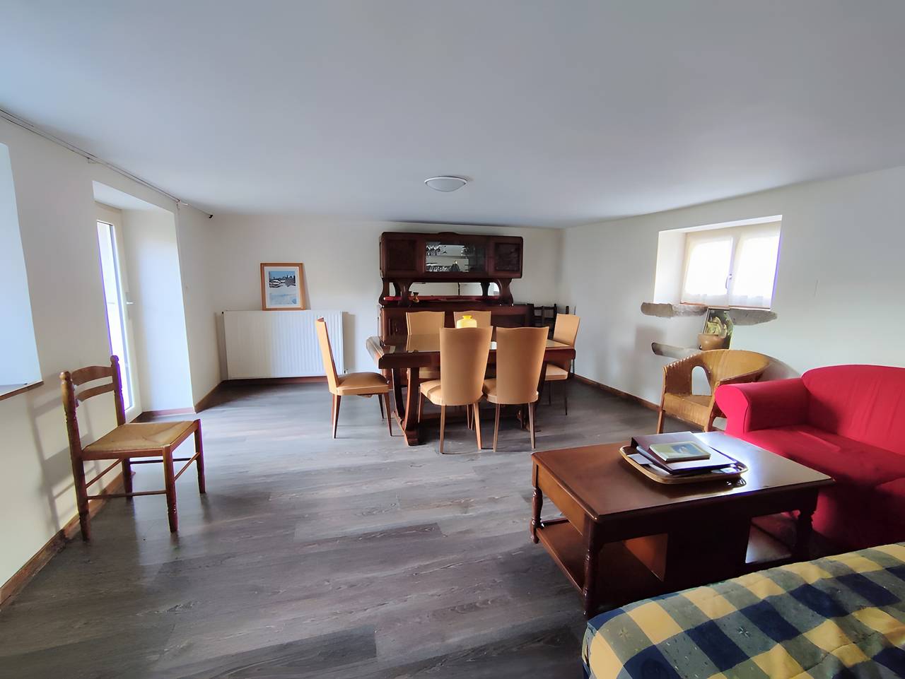 Holiday Home "Maison 6 à 10 personnes" with Private Pool, Terrace and Wi-Fi in Sainte-Croix (Aveyron), Quercy