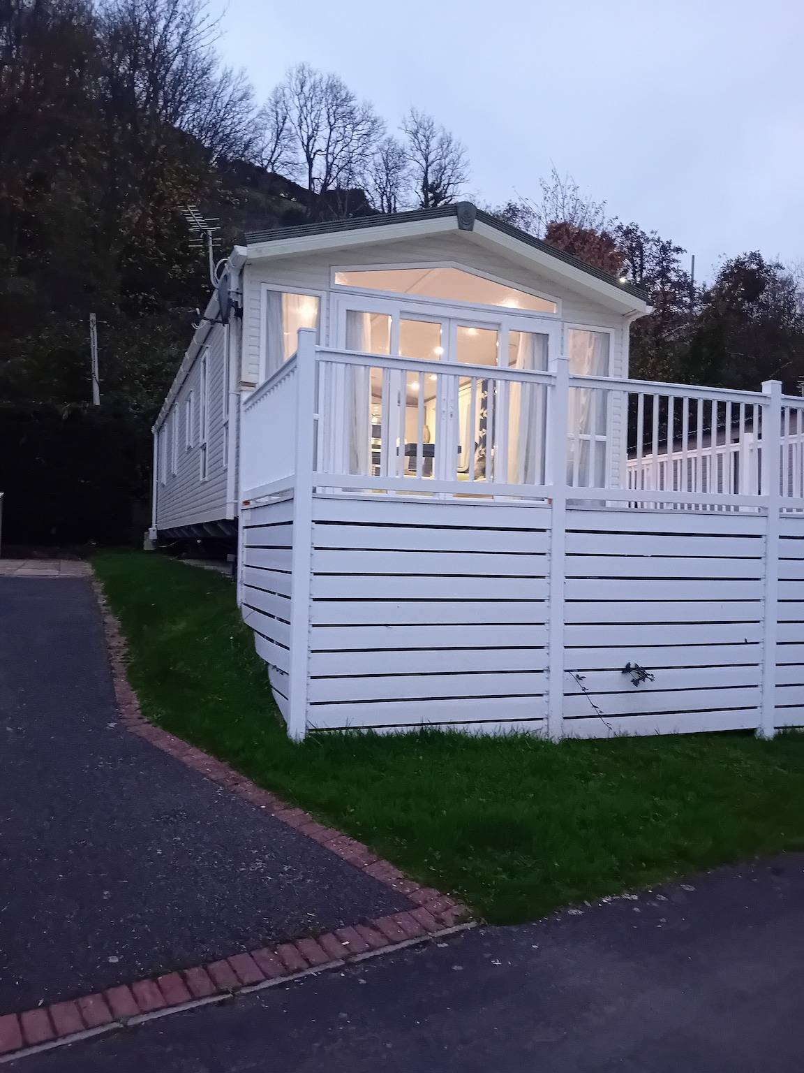 Haven Caravan Sleeps 6 Pet Friendly in New Quay, Cardigan Bay