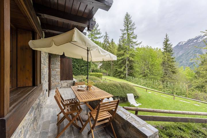 Chalet pour 4 personnes, avec terrasse à Courmayeur