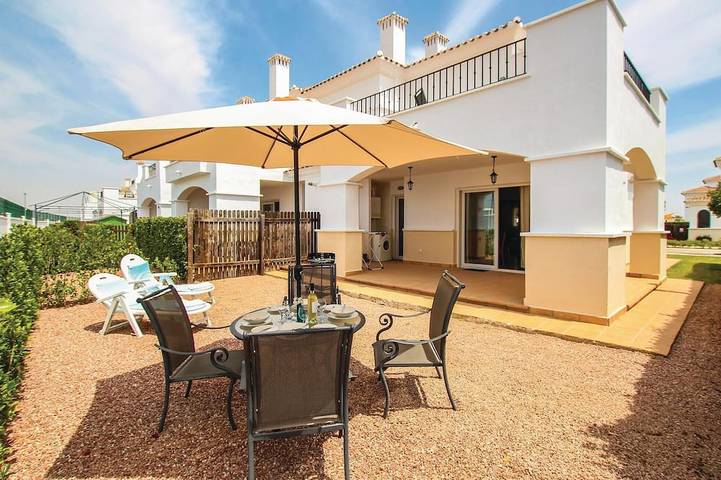 Holiday home for 4 people, with terrace and pool as well as garden - 1