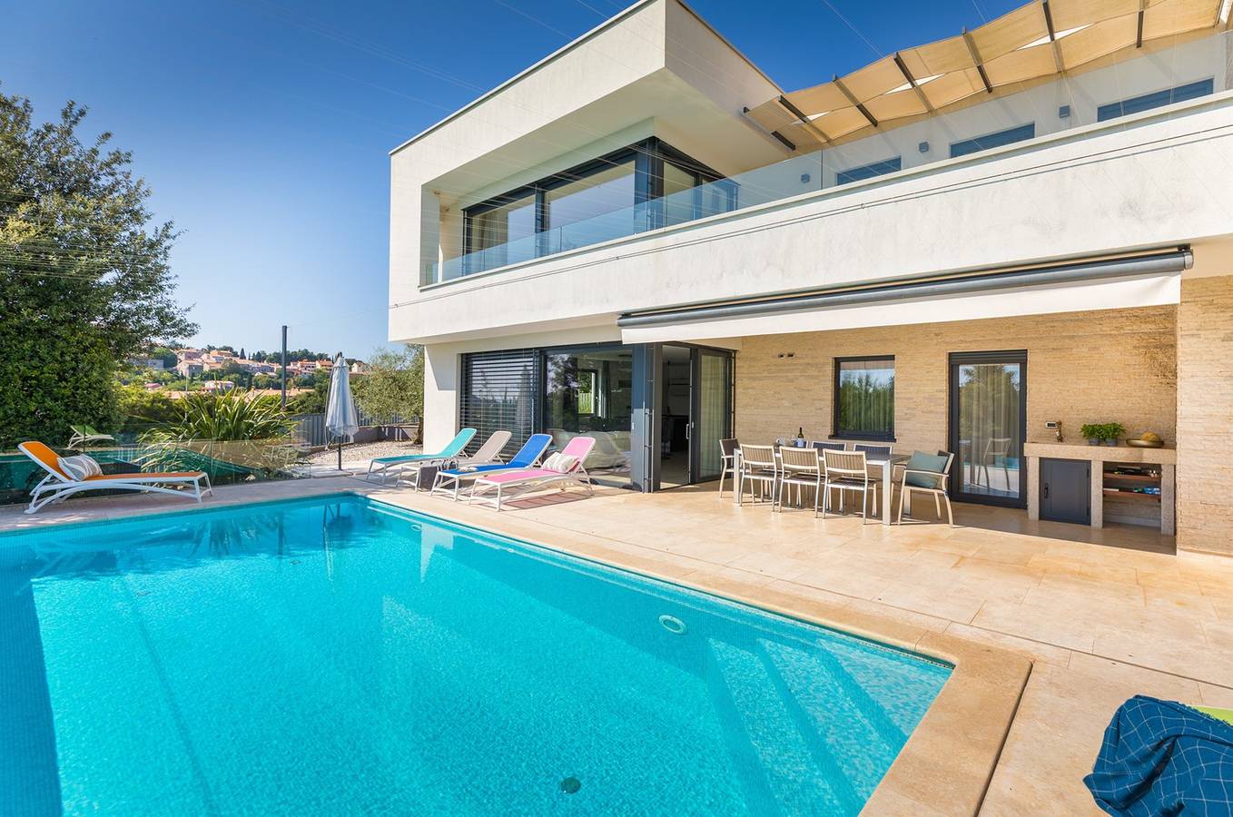 Villa Sara – Luxuriöse Villa mit privatem Pool und Sauna, nahe dem Strand in Vrsar in Vrsar, Općina Vrsar