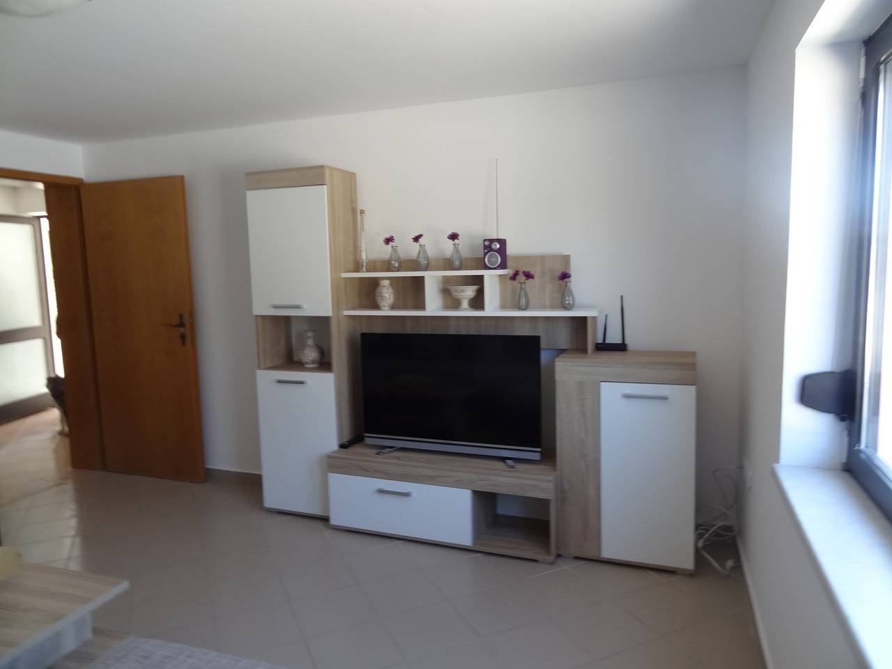 Ganze Wohnung, Ilsad Apartments - Apartment mit Pool 80 Meter vom Meer entfernt - Tolle Lage in Zdrelac, Pasman