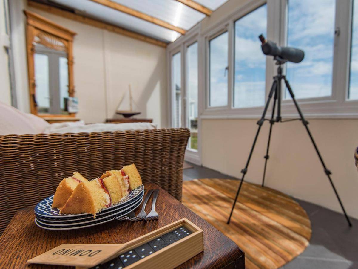 Two-Bedroom Holiday Home in Dungeness, Kent