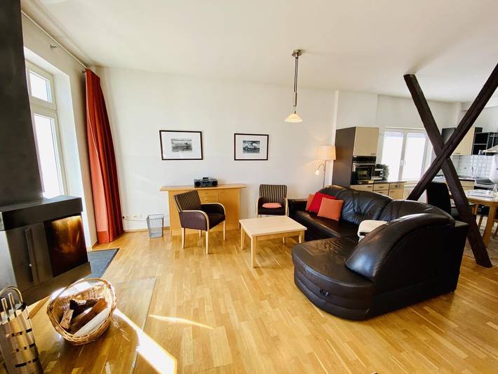 Ferienwohnung für 6 Personen, mit Meerblick und Balkon/Terrasse sowie Balkon, kinderfreundlich in Warnemünde - 4