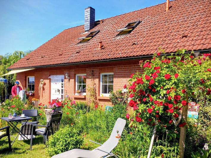Ferienwohnung für 2 Personen, mit Garten, kinderfreundlich