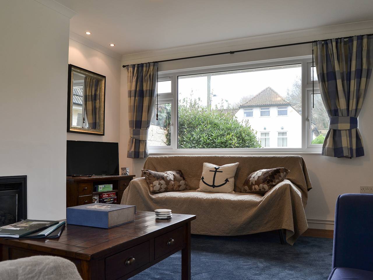 Sea Breezes in Freshwater, Isle of Wight