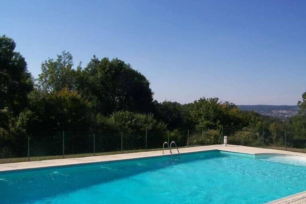Gîte de charme de 2 à 4 pers en Périgord avec piscine au calme. in Grignols, Périgord Blanc