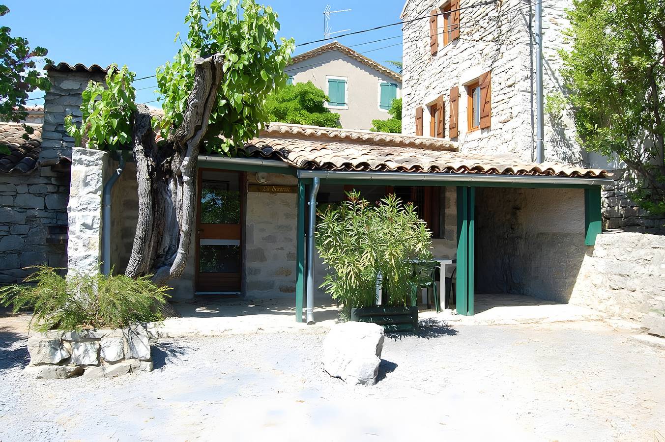 Vakantiepark voor 3 Personen in Joyeuse, Auvergne-Rhône-Alpes