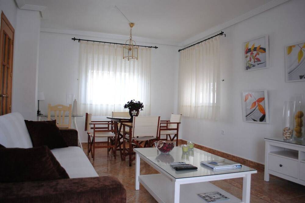 Villa Con Piscina Y Jacuzzi Independientes, Wifi, Bbq Y Vistas Al Mar. in Puerto de Mazarrón, Mazarrón