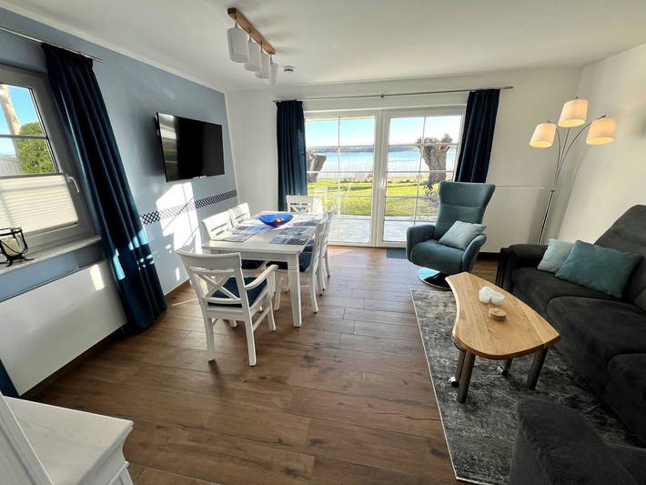 Ferienhaus für 6 Personen, mit Sauna und Garten sowie Pool und Seeblick in Sellin - 3