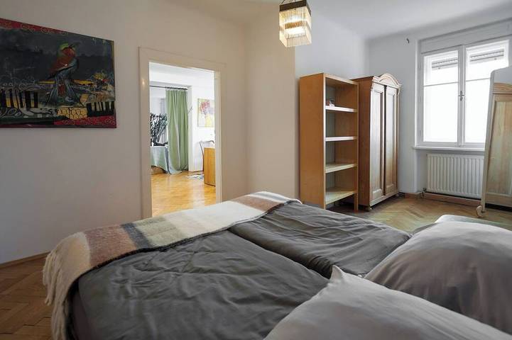 Ganze Wohnung, Urban Central Flat 4 Schlafzimmer 2 Balkone Wohnküche in Innenstadt Lage; in Graz, Steirerland