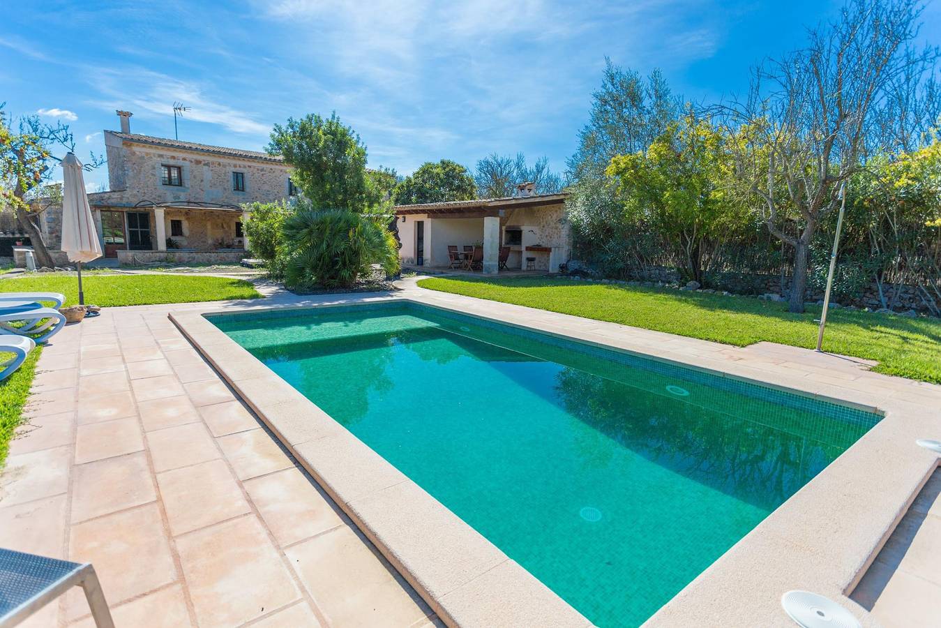 Ca'N Pou Vell - Villa with sea views in Búger. Free Wifi. in Búger, Majorca Center