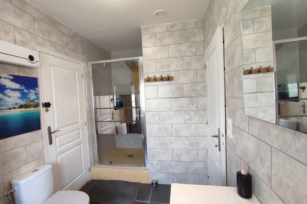 Apartamento entero, 71m2 Cellar in Champagne - Romantic / Special Occasion in Châlons-en-Champagne, Marne