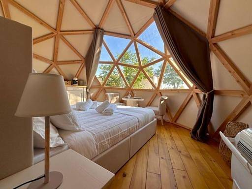 Tente pour 2 personnes, avec terrasse ainsi que jardin et jacuzzi dans le Gers - 3