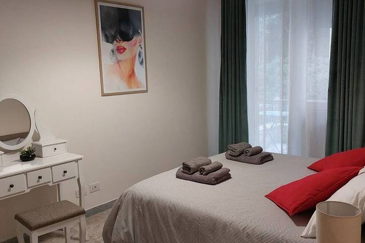 Ganze Wohnung, Delizioso appartamento in centro città, con parcheggi nelle vicinanze e parco in Pilastro, Viterbo