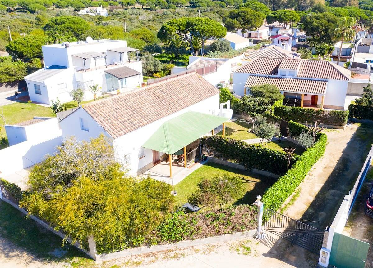 Landhaus 'Casas Pepe 7 Bungalow' mit privater Terrasse, Wlan und Klimaanlage in Los Caños de Meca, Barbate