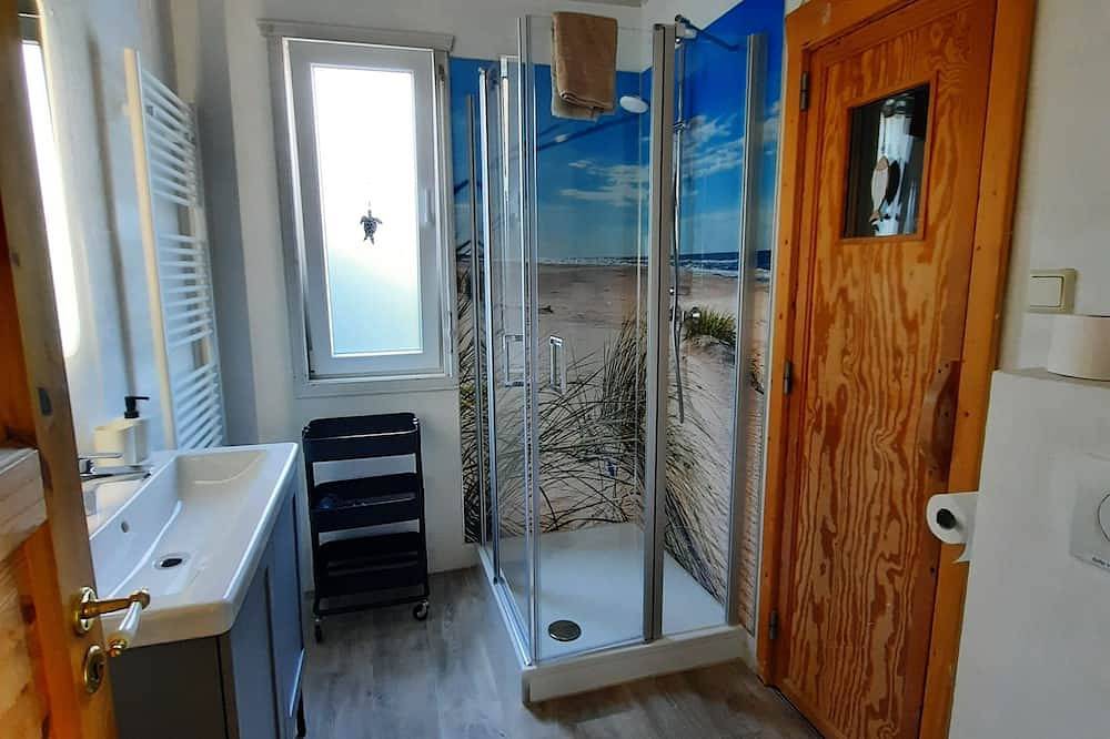 Ferienhaus mit Fasssauna, Kamin und Massagesessel. in Extertal, Kreis Lippe