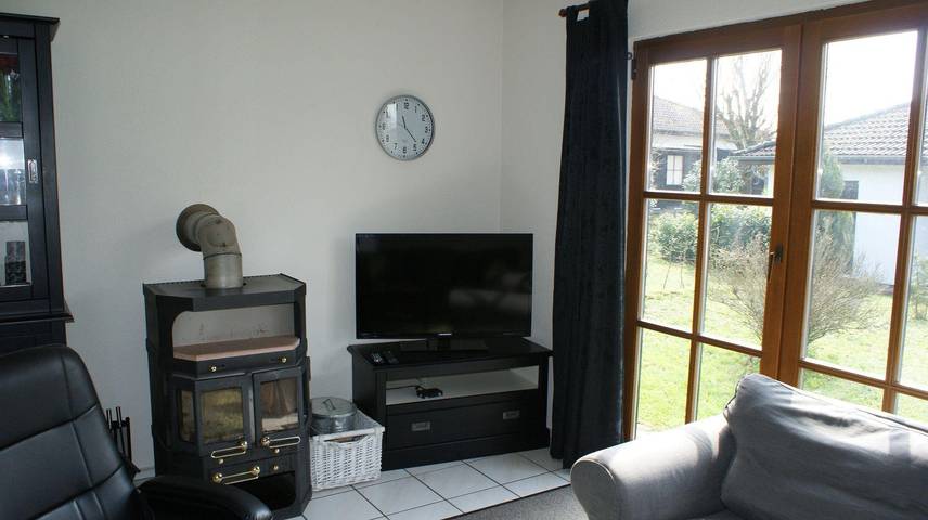 Ferienhaus für 6 Personen, mit Terrasse und Garten im Waldecker Land - 4