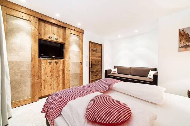 Hütte für 5 Personen, mit Whirlpool und Balkon sowie Garten und Sauna am Achensee - 4