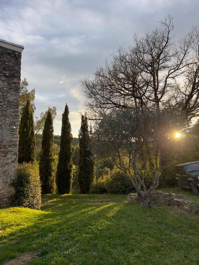 Maison d’hôte pour 2 personnes, avec jardin ainsi que vue et piscine à Cotignac - 2