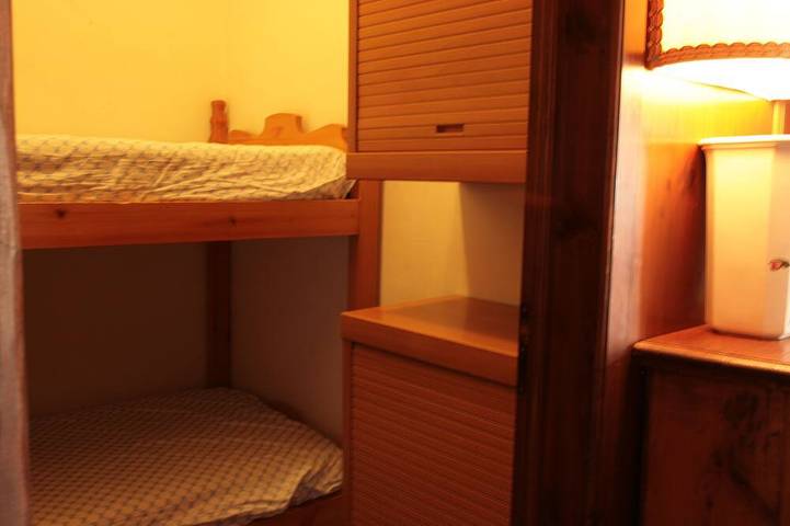 Entire apartment, Style and Tradition, for those who want a comfortable environment in the center. in Saint-Vincent, Comune di Saint-Vincent