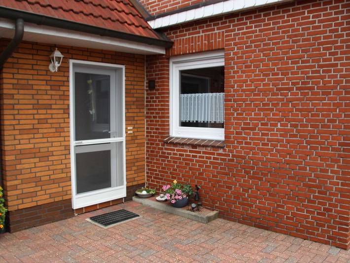 Ferienwohnung für 5 Personen, mit Terrasse und Pool sowie Garten in Ostrhauderfehn - 4