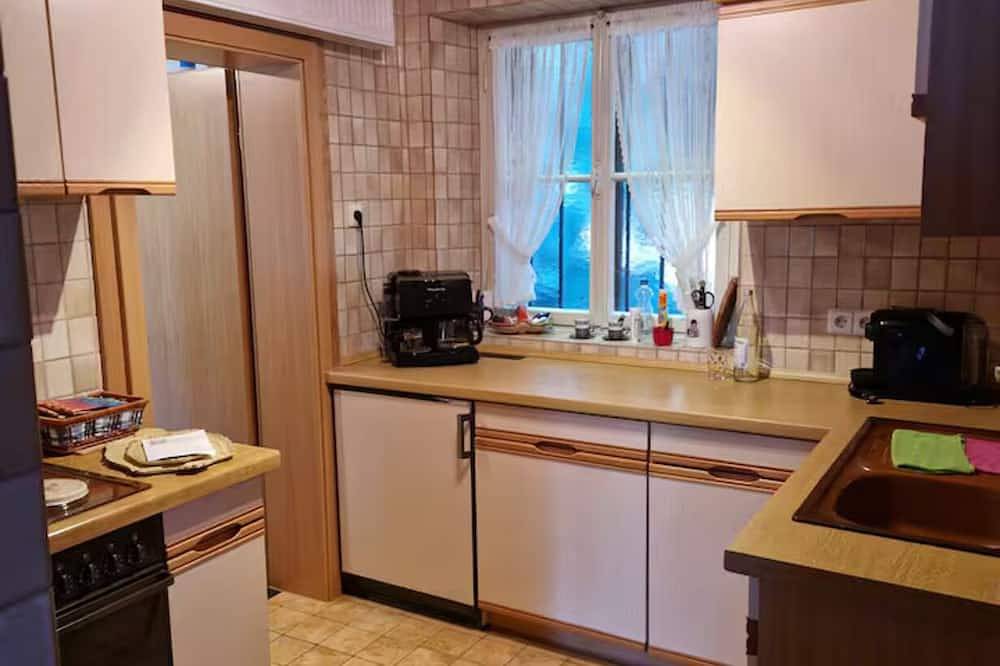 Original Jagdhütte Breidelsley in die Eifel. 8 Personen. in Nideggen, Rureifel (Nordrhein-westfalen)