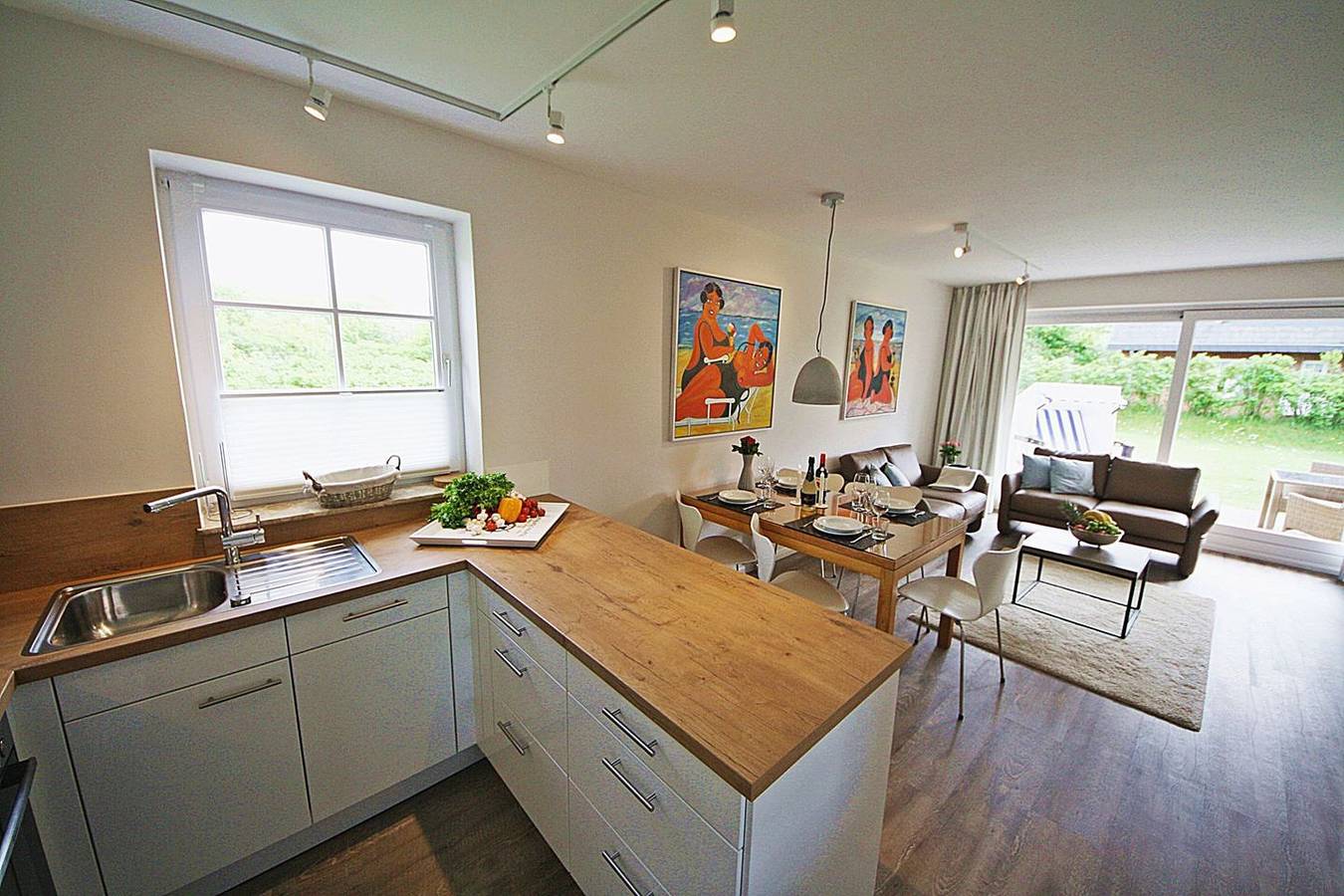 Ganze Wohnung, Wunderschöne und moderne 3-Zimmer-Wohnung in ruhiger Lage in Wenningstedt in Wenningstedt, Sylt