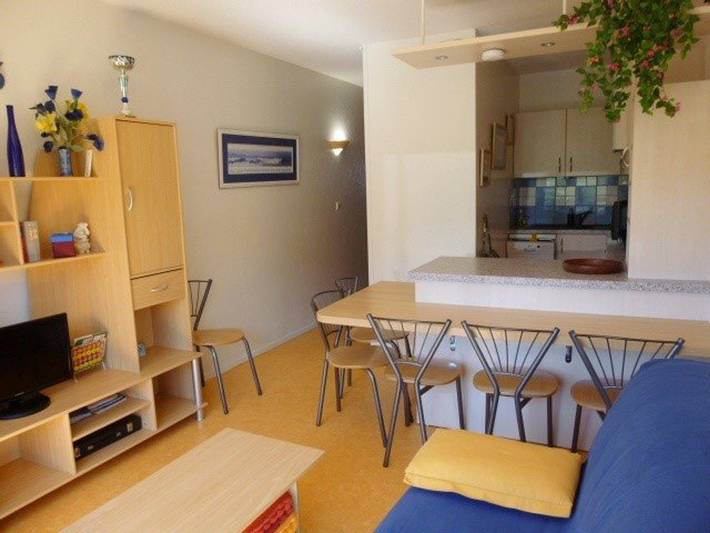 Appartement entier, Appartement 6 pers avec balcon, accès pistes, parkings et casier à skis in La Pierre Saint-Martin, Arette