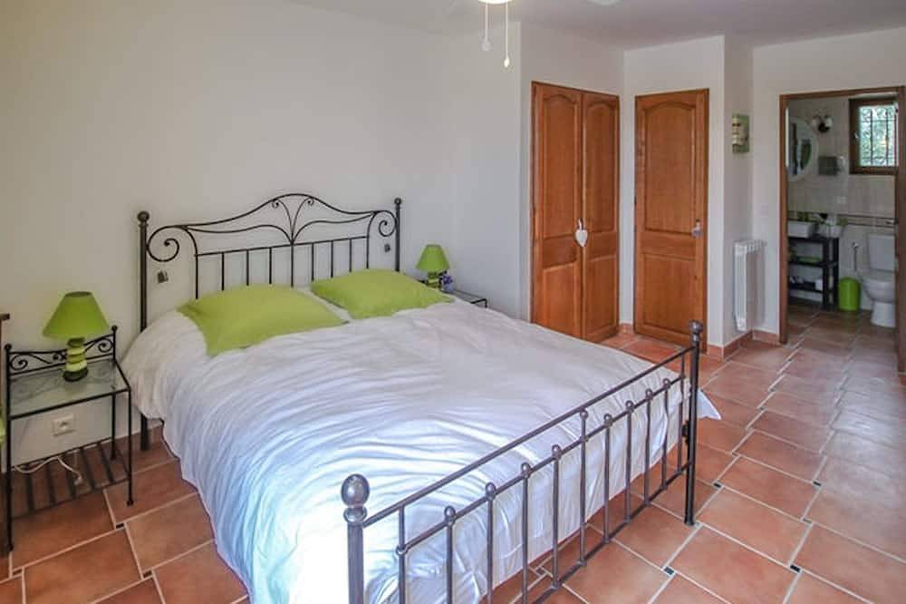 Confort, Qualité , Espace, près de tout:  Tout y est...en famille ou entre amis. in Seillans, Région de Draguignan