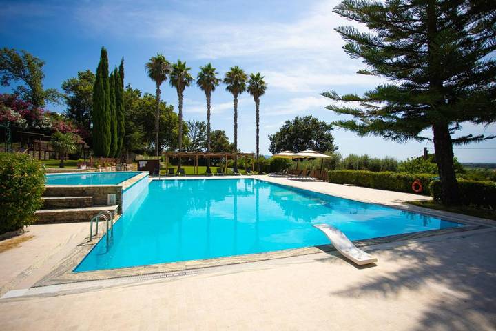 Residence per 5 persone, con giardino e piscina nonché panorama - 1